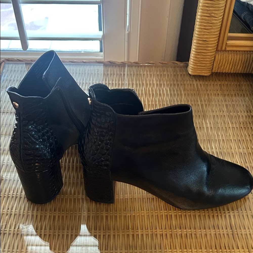 Cole Haan Black leather Ankle Boots